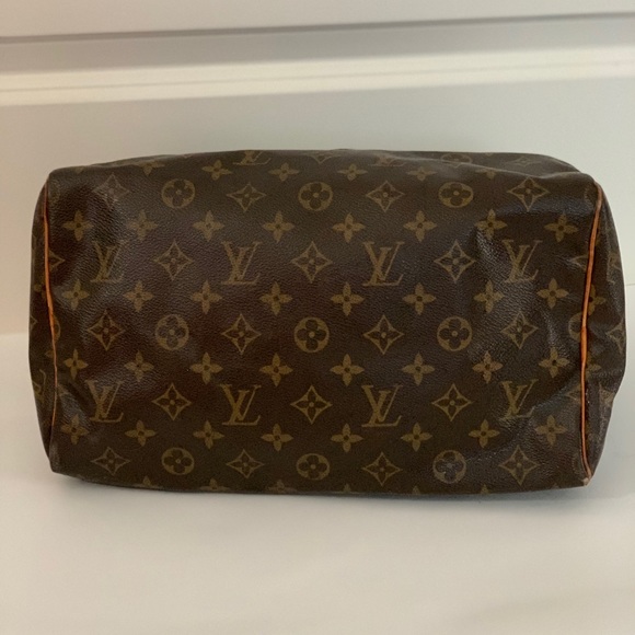 Authentic Louis Vuitton Speedy 30 - Picture 6 of 8